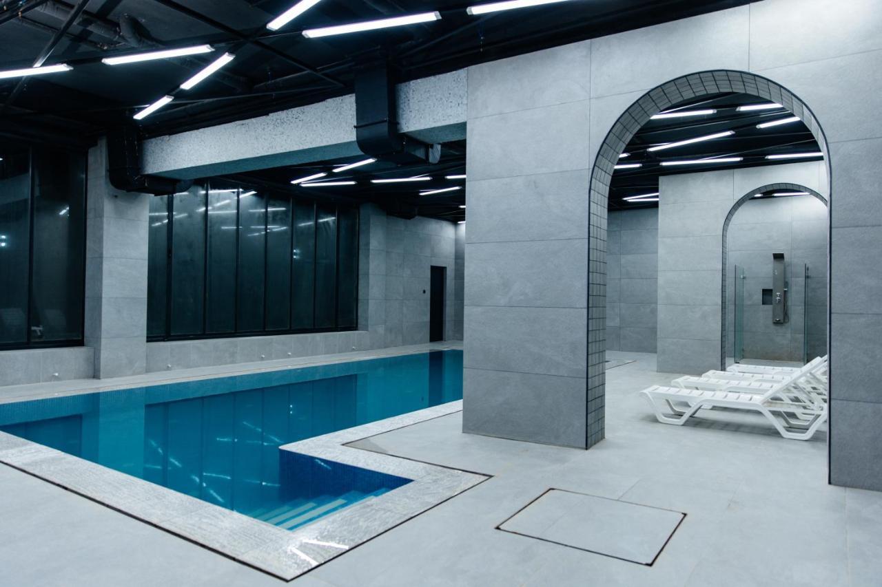 Shedevr Plaza Hotel Namangan Buitenkant foto